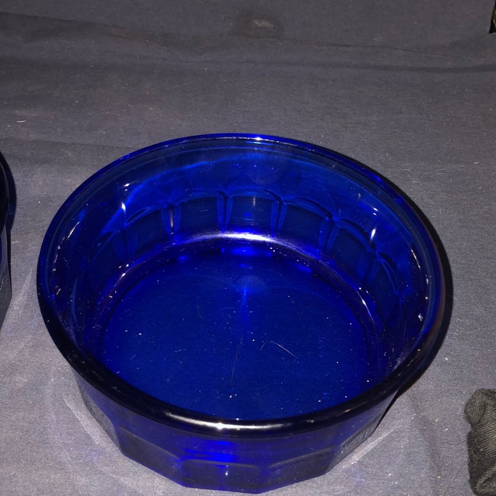 Two 5 1/4” Cobalt Blue Bowls - Picture 3 of 5